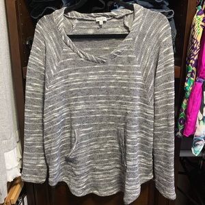 Splendid Scoopneck Pouch Pocket Light Sweater